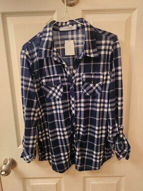 NWT Modern Vintage Medium Navy Blue Plaid Button Up Blouse